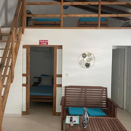 Bungalows Malueva 1 Chambre Et 1 Mezzanine A 5Min De La Plage De La Caravelle Sainte-Anne  Eksteriør bilde