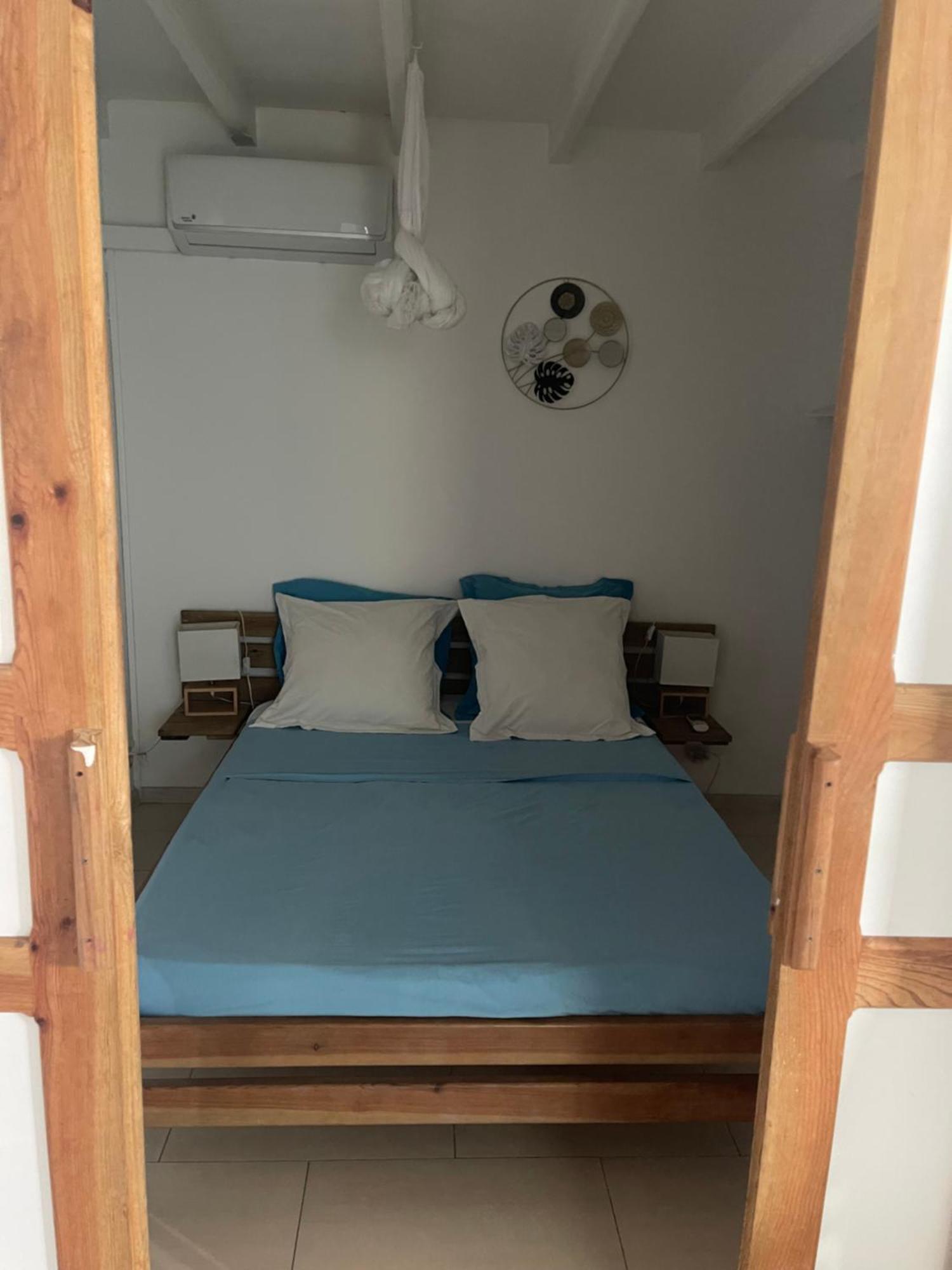 Bungalows Malueva 1 Chambre Et 1 Mezzanine A 5Min De La Plage De La Caravelle Sainte-Anne  Eksteriør bilde