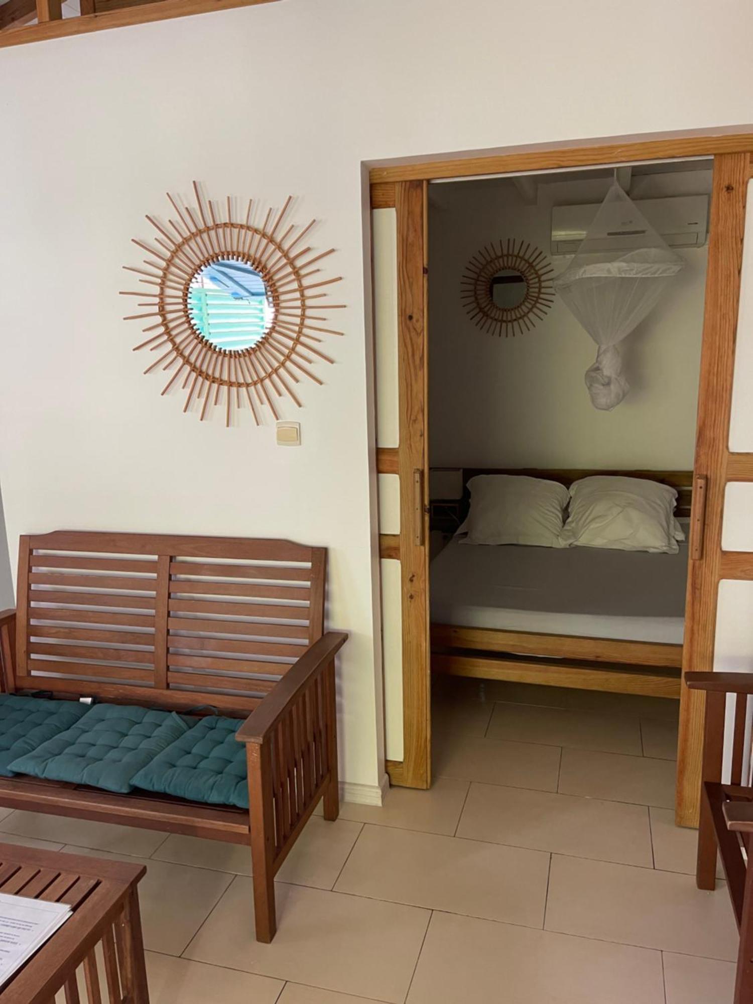 Bungalows Malueva 1 Chambre Et 1 Mezzanine A 5Min De La Plage De La Caravelle Sainte-Anne  Eksteriør bilde